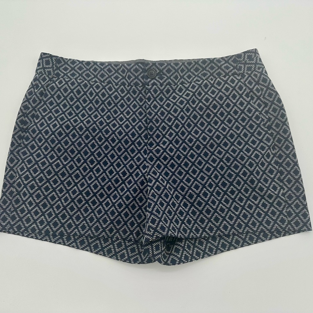 Banana Republic Women's Shorts, Navy Diamond Pattern Hampton Fit Size 6